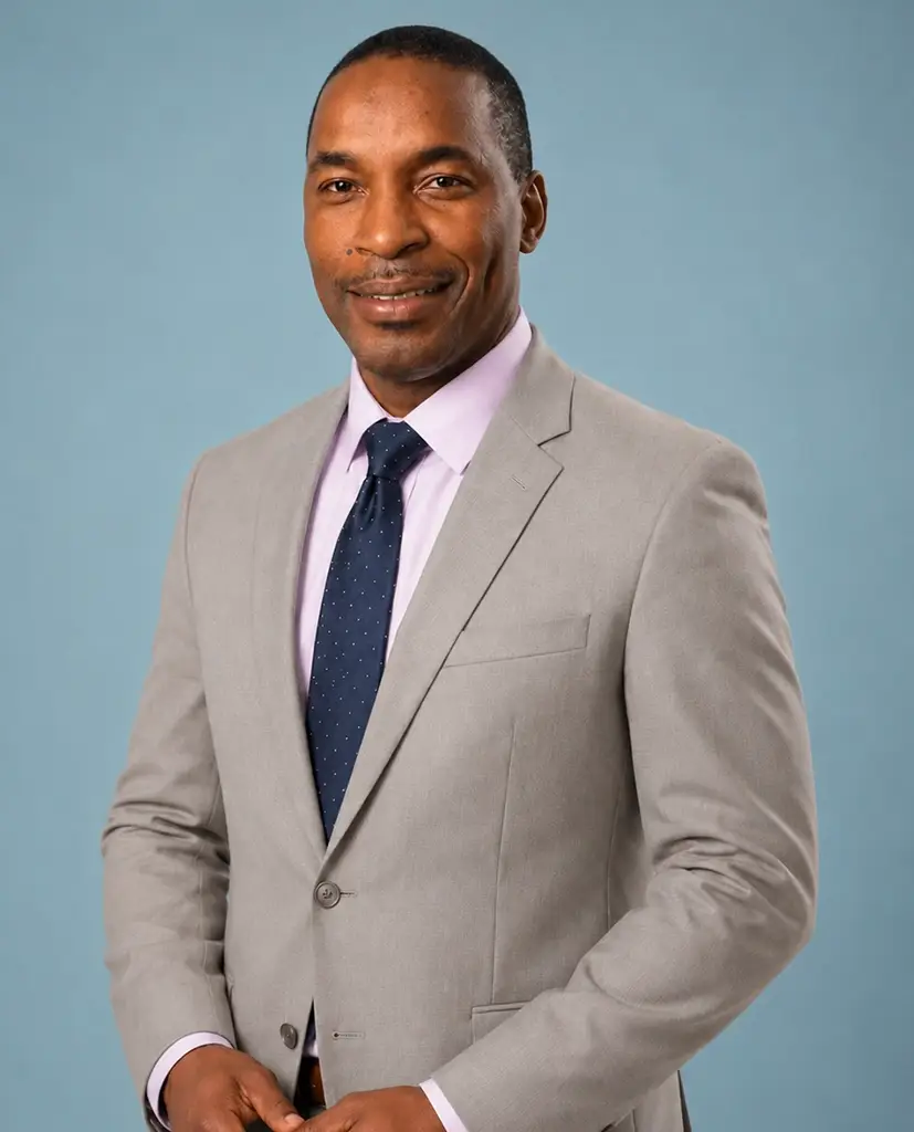 Dr. Carl Bruce